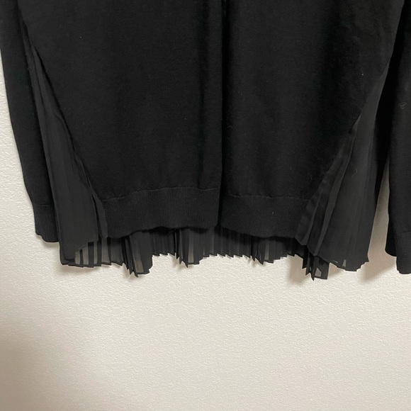 Adrianna Papell Solid Black Long Sleeve Button-Up
Blouse, Size Small - Picture 7 of 15